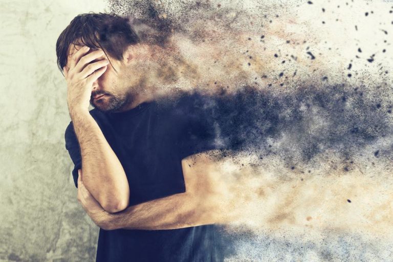 Практики, помогающие справиться с сильными эмоциями